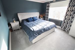 Bedroom- click for photo gallery